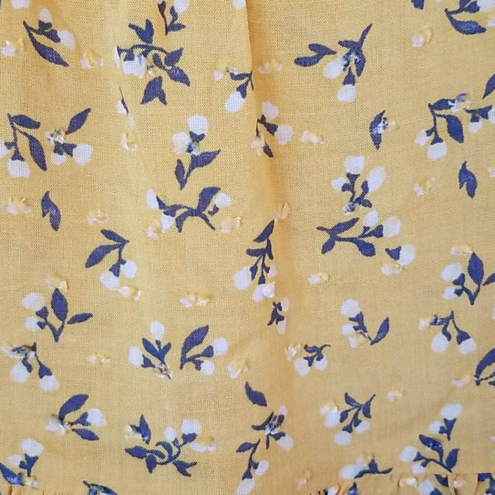 Falls Creek Golden Yellow Floral Print Top in S - Picture 6 of 8